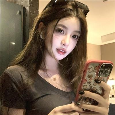敬子的手 海报